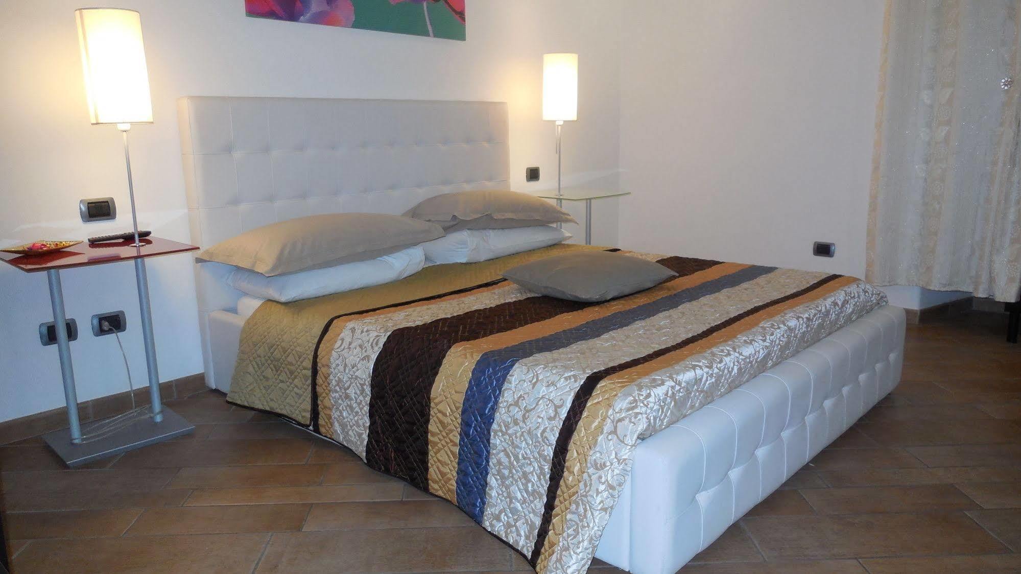 Tridente Rooms Roma Dış mekan fotoğraf